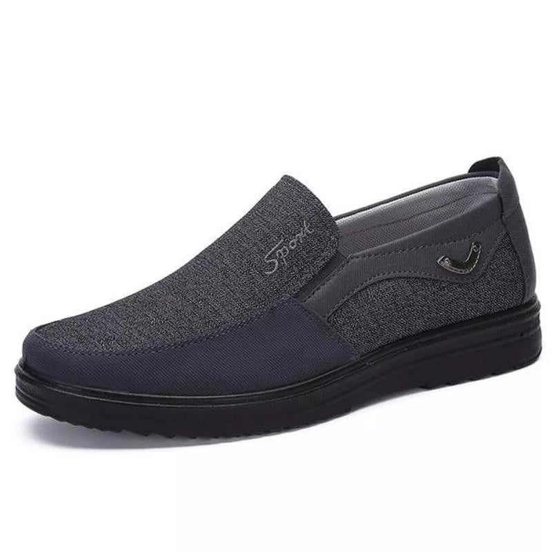 MEN'S EXTENDED WIDTH FOOT AND HEEL COMFORTABLE INSOLE NON-SLIP SHOES