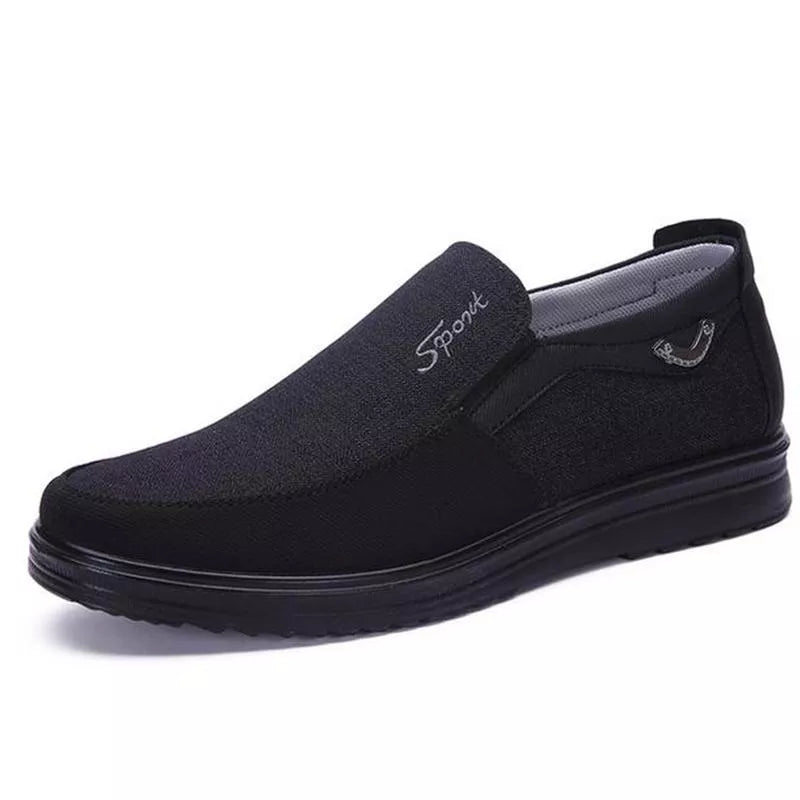 MEN'S EXTENDED WIDTH FOOT AND HEEL COMFORTABLE INSOLE NON-SLIP SHOES