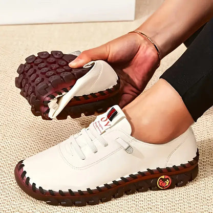 🔥Last Day Promotion 50% OFF - Women's Comfortable Flat Leather Sneakers