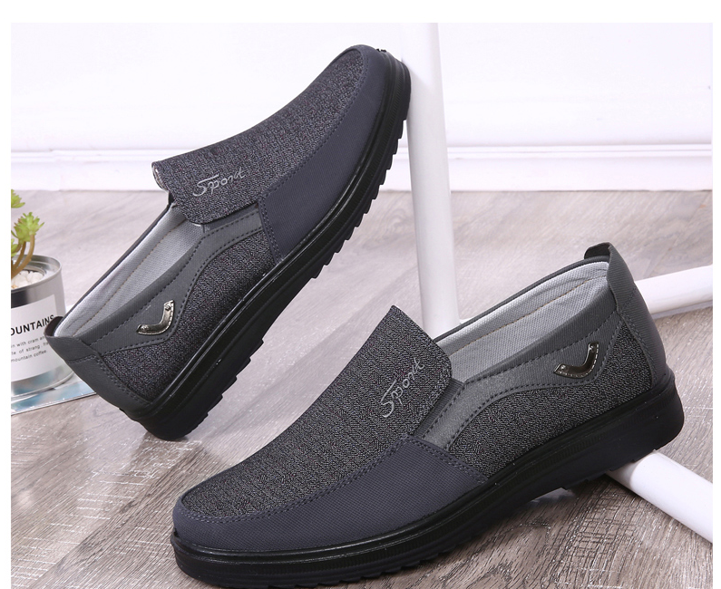 MEN'S EXTENDED WIDTH FOOT AND HEEL COMFORTABLE INSOLE NON-SLIP SHOES